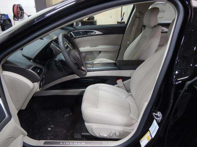 2017 Lincoln MKZ AWD Reserve 4dr Sedan